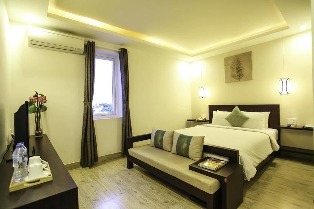 Vaia Hoi An Boutique Hotel ภายนอก รูปภาพ